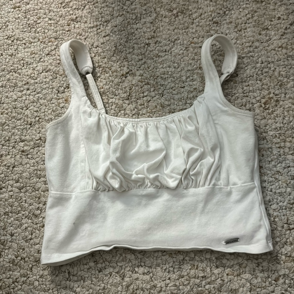 Holister must have collection crop top